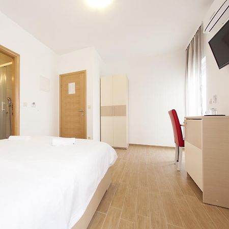 Guesthouse Villa Klara 바스카보다 외부 사진